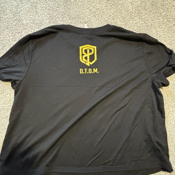 Born Primitive DTOM Crop - Picture 2 of 2